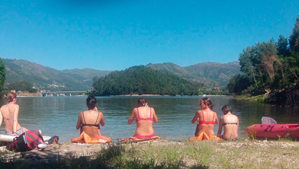 STOP THE ROUTINE EVEN WHEN YOU ARE TRAVELING, CHOOSE A KAYAK RIDE IN GERÊS NATIONAL PARK